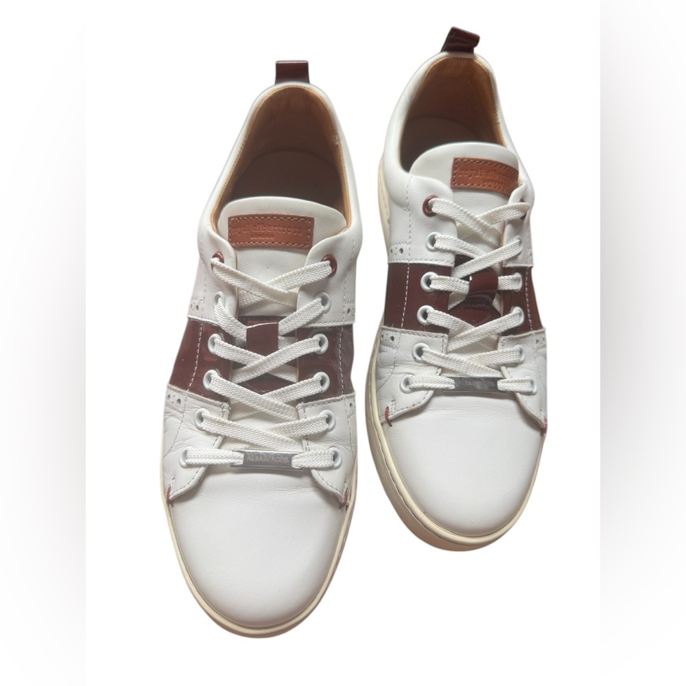 Royal Albatross Women's Golf Shoes
Made in Portugal |Size 8 - Picture 9 of 11